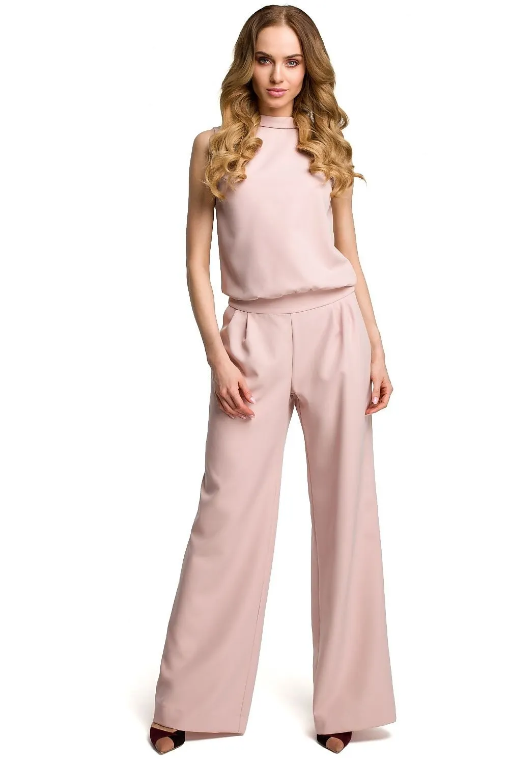 Chic Trousers Ensemble with Slit Back Detail