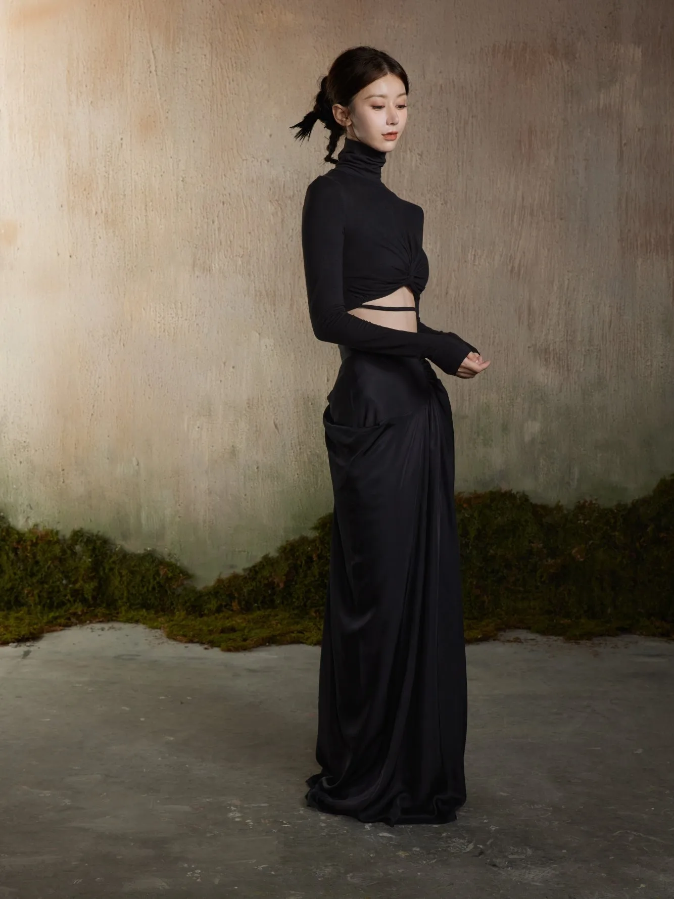 Drape Elegant Smooth Plain Long-Skirt