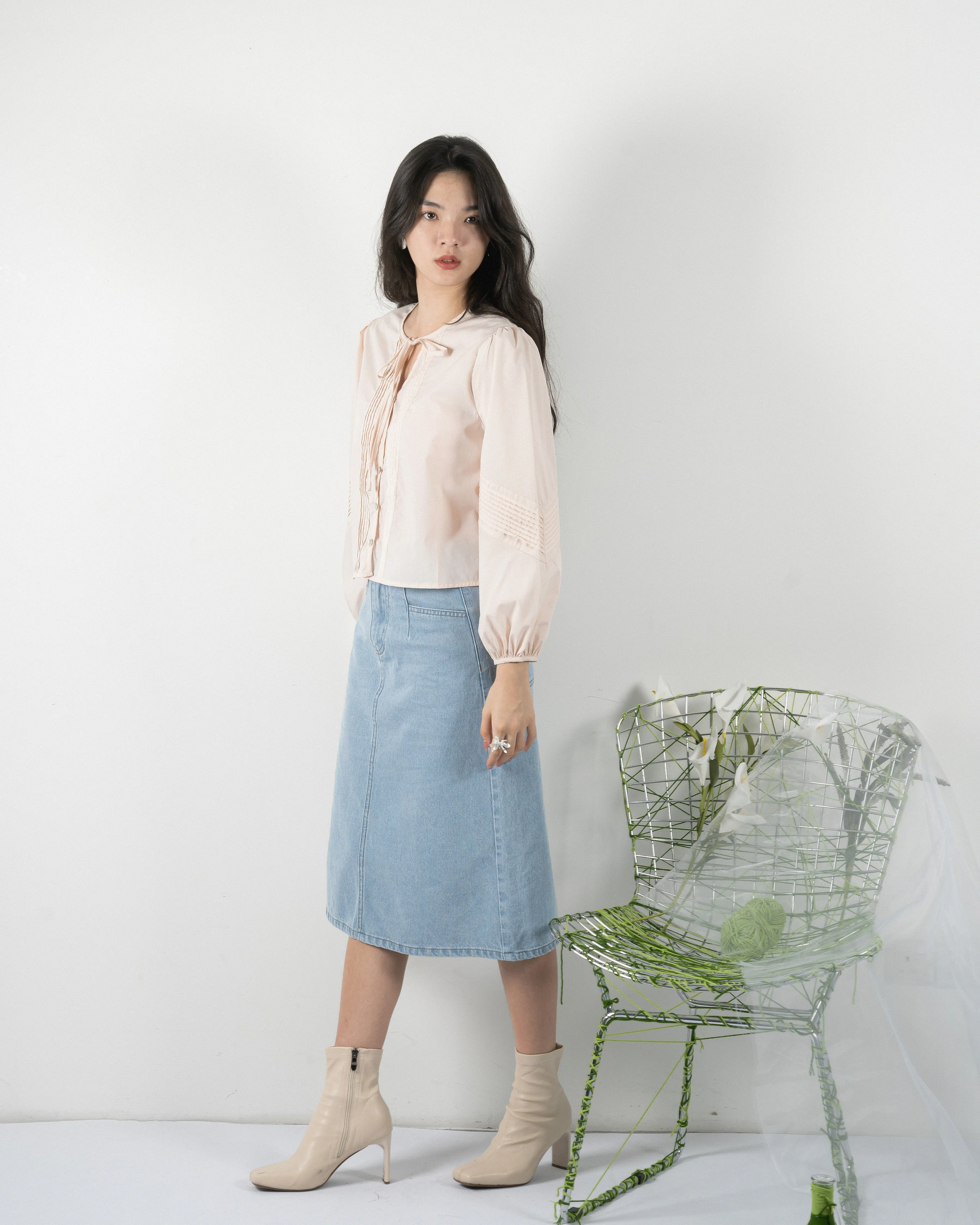 Pleats Long Sleeve Blouse (Beige)